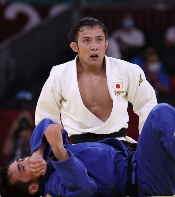 Такато Наохиса 