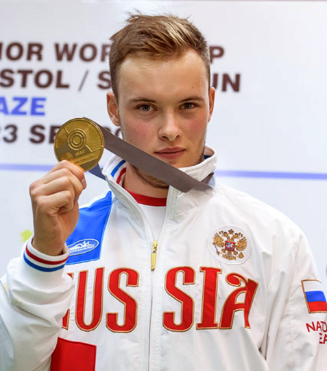 Черноусов Артём 