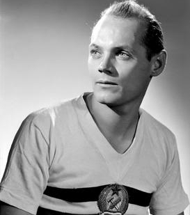 Бузански Енё