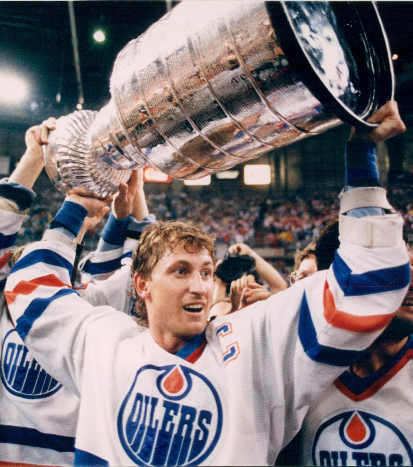 Гретцки Уэйн