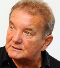 Угрин Душан