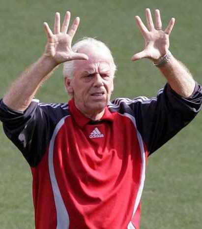 Беенхаккер Лео