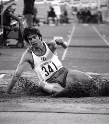 Санеев Виктор