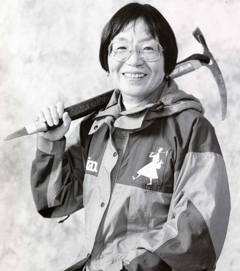 Эверест впервые покорился женщине