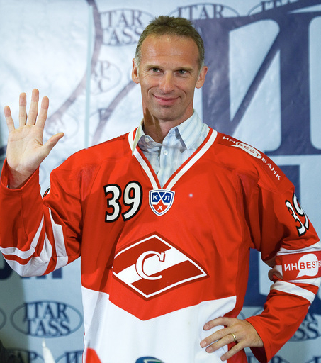 45-летний Гашек в 