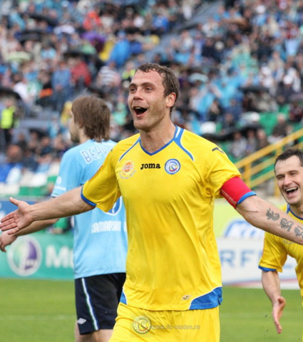 Адамов Роман 