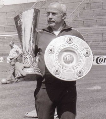 Вайсвайлер Хенесс 