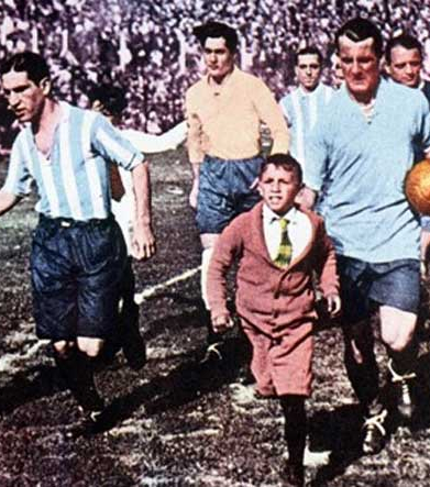 Дебютный мундиаль в Уругвае