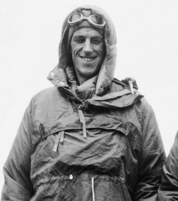 Хилари Эдмунд 