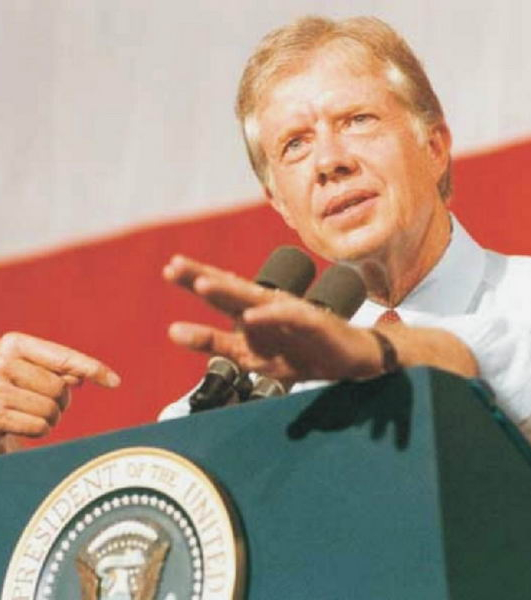 Картер попросил МОК перенести Игры-1980