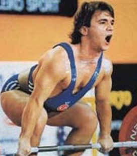 Сулейманоглу Наим