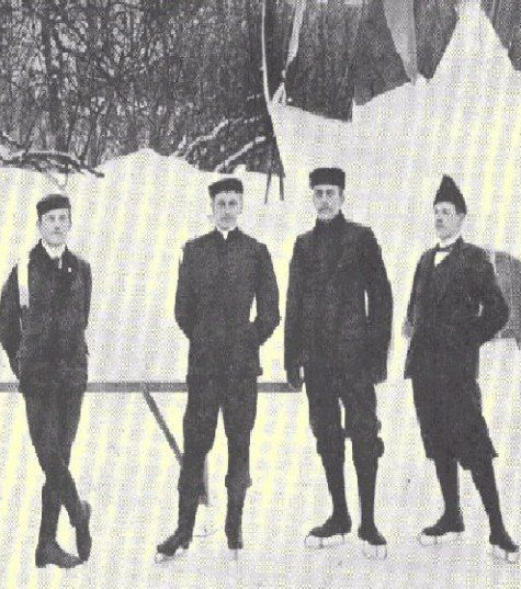 Первый чемпионат фигуристов