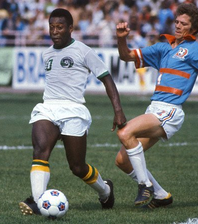 Пеле окончательно ушел из футбола