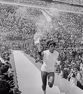 Мехико проводил Олимпиаду