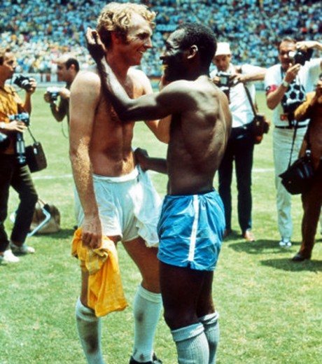 Бобби Мур попрощался со сборной