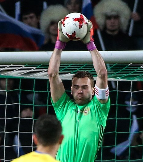 Акинфеев превзошел Дасаева