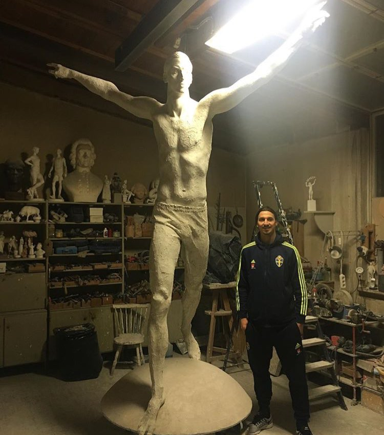 Памятник Ибрагимовичу