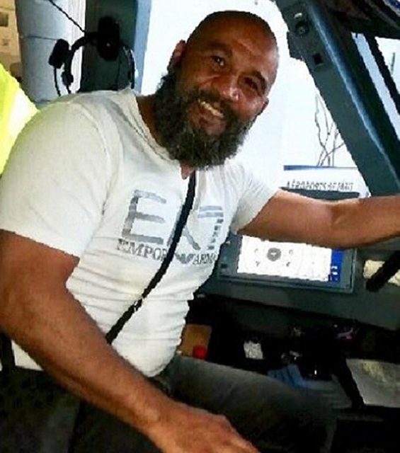 Чемпион обезвредил террориста